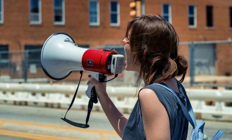 amplify engagement lens beacon